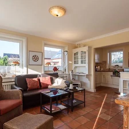 Haus Sonnenstrahl Whg 1 Eg *